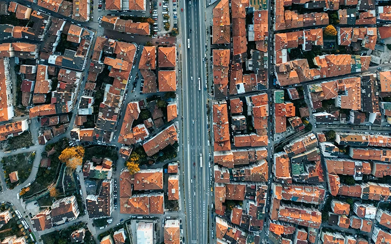  Disciplina urbanística y defensa frente a la Administración